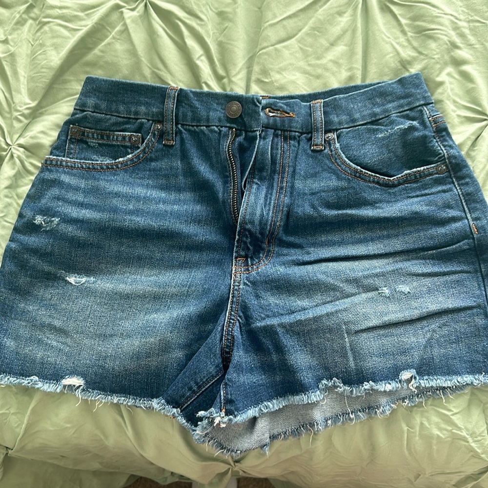 American Eagle Curvy 90s Boyfriend Jean Shorts